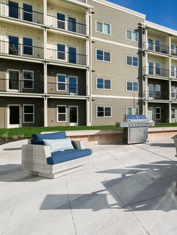 Courtyard with barbecue